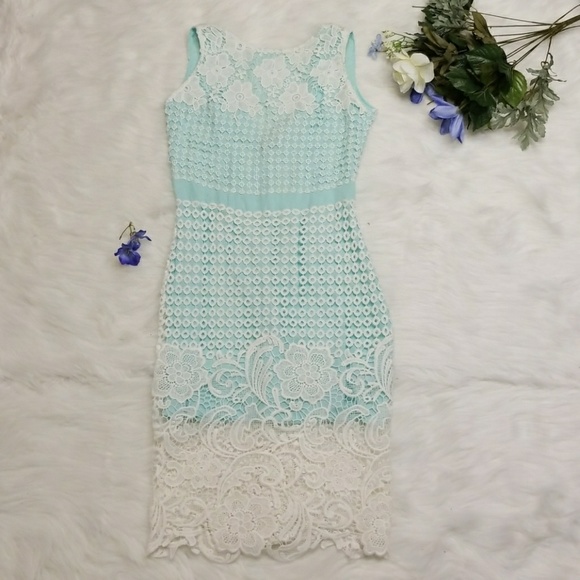 L'ATISTE Dresses & Skirts - L'ATISTE Lace Dress